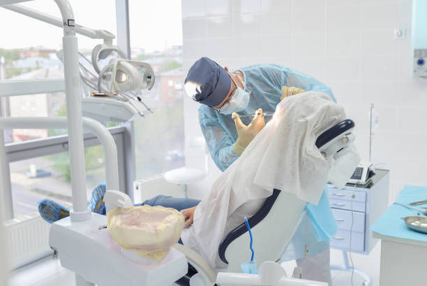 Best Dentist for Tooth Abscess  in Holiday City South, NJ